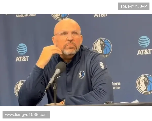 基德对弗拉格年龄的质疑引发关注他在场上场下的成熟表现令人印象深刻